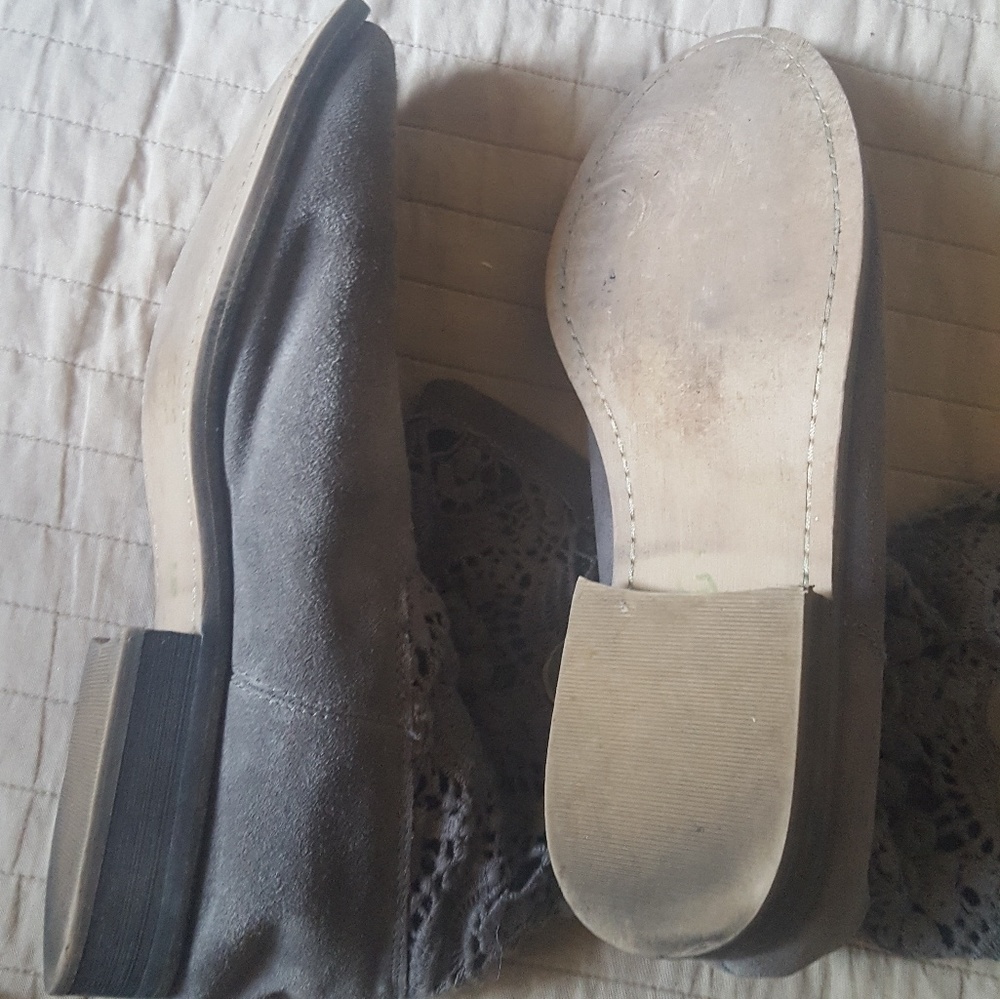 ZIGI Girl Booties - Picture 4 of 4